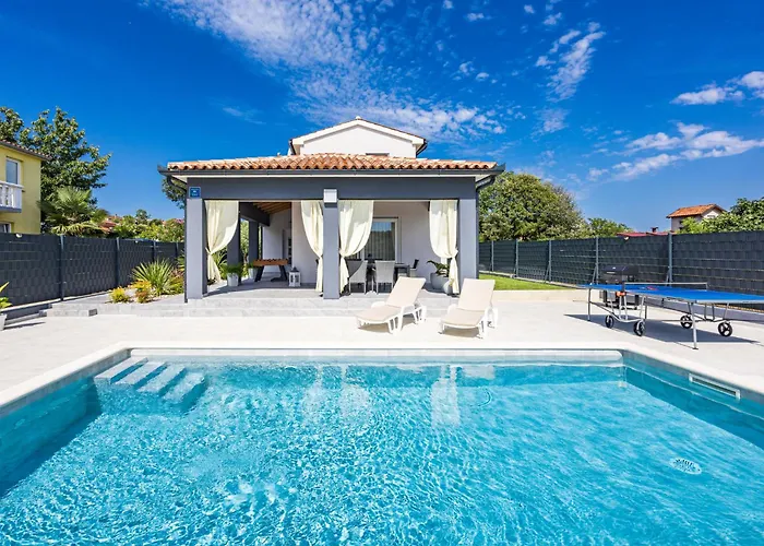 S&v By Interhome Villa