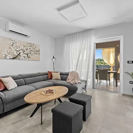 S&v By Interhome Villa *