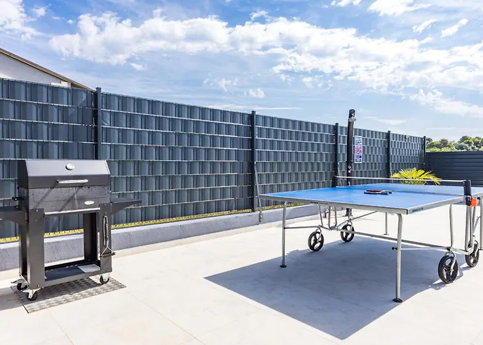 S&v By Interhome Вілла *