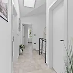 Villa S&v By Interhome Pula
