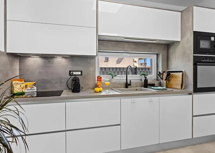 S&v By Interhome Villa Pola